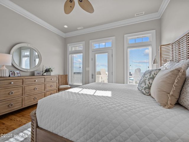 6414 Ocean Drive, Emerald Isle, NC 28594