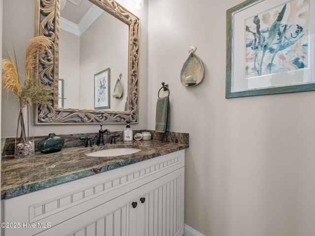 6414 Ocean Drive, Emerald Isle, NC 28594