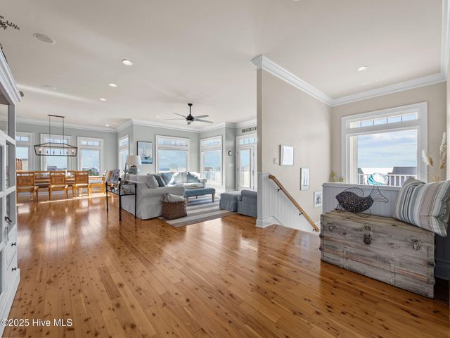 6414 Ocean Drive, Emerald Isle, NC 28594