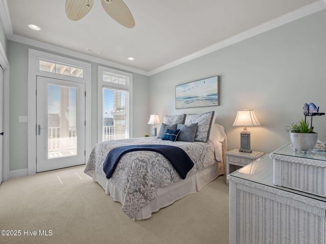 6414 Ocean Drive, Emerald Isle, NC 28594