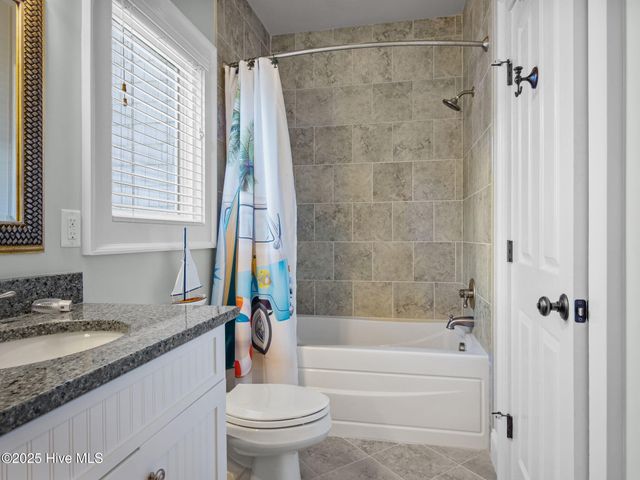 6414 Ocean Drive, Emerald Isle, NC 28594