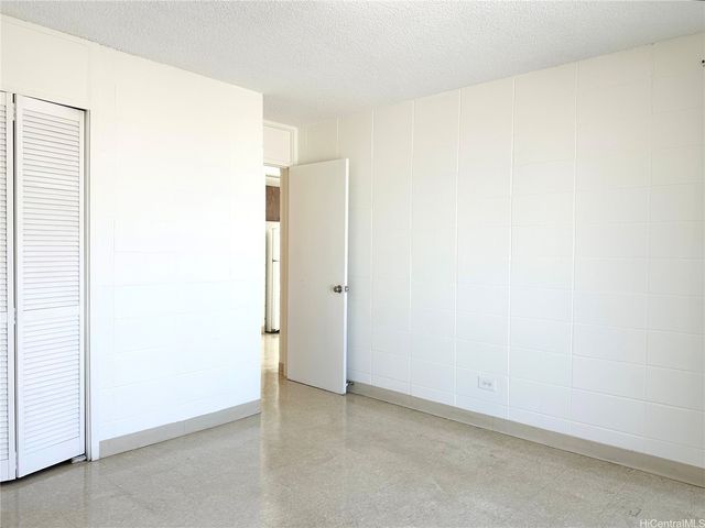 1641 Nuuanu Avenue 26, Honolulu, HI 96817