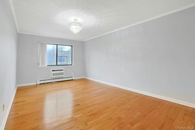 555 Central Park Avenue 125, Scarsdale, NY 10583