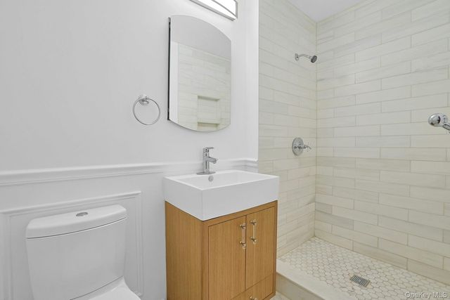 555 Central Park Avenue 125, Scarsdale, NY 10583