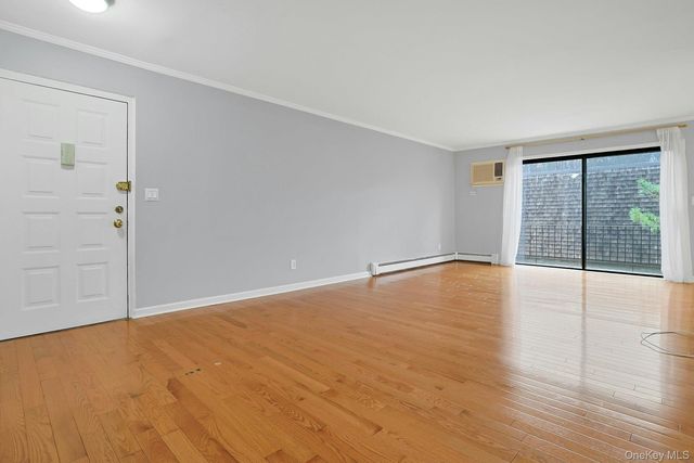 555 Central Park Avenue 125, Scarsdale, NY 10583