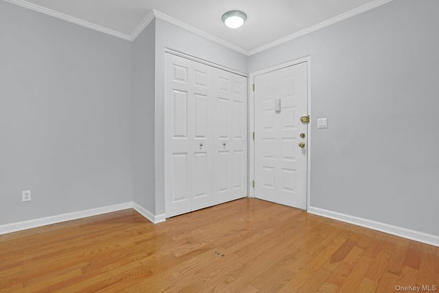 555 Central Park Avenue 125, Scarsdale, NY 10583