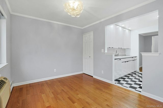 555 Central Park Avenue 125, Scarsdale, NY 10583