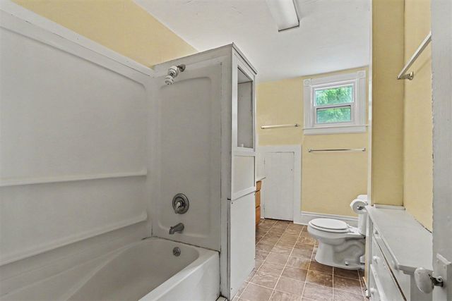 1236 Jefferson Avenue, Kalamazoo, MI 49006