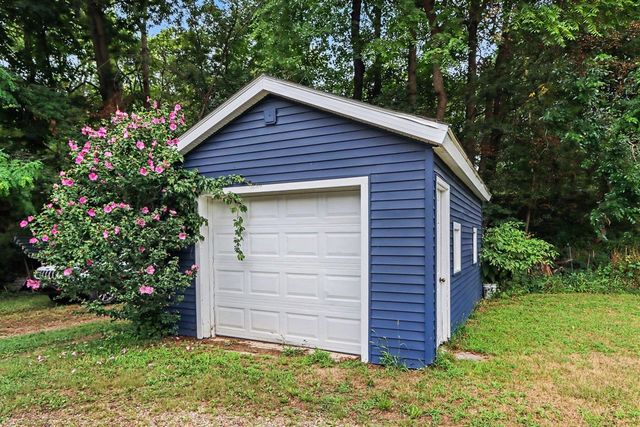 1236 Jefferson Avenue, Kalamazoo, MI 49006
