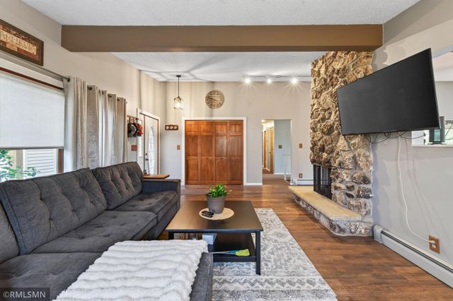 2720 Silver Fox Road, White Bear Lake, MN 55110