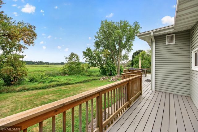 2720 Silver Fox Road, White Bear Lake, MN 55110