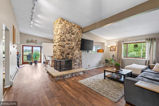 2720 Silver Fox Road, White Bear Lake, MN 55110