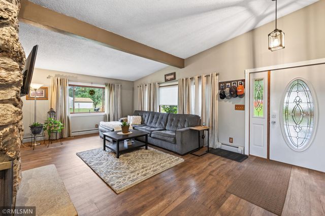 2720 Silver Fox Road, White Bear Lake, MN 55110