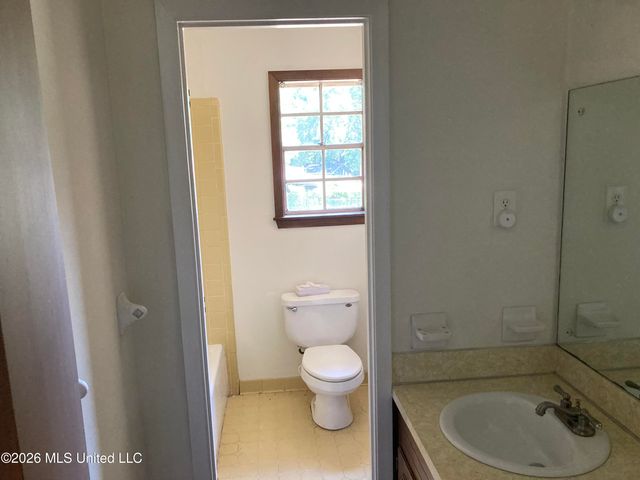 110 Bingo Circle, Pearl, MS 39208