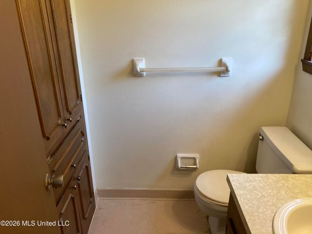 110 Bingo Circle, Pearl, MS 39208
