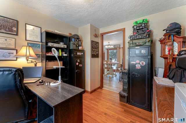 79 Roosevelt Boulevard, Enfield, CT 06082