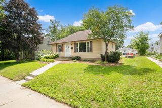 1016 10 1/2 Street SE, Rochester, MN 55904
