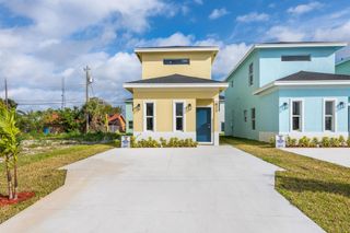411 NW 12th Avenue NW, Boynton Beach, FL 33435