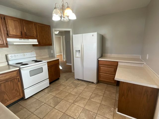 721 E College Street, Georgetown, KY 40324