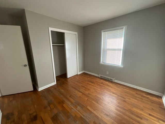 721 E College Street, Georgetown, KY 40324