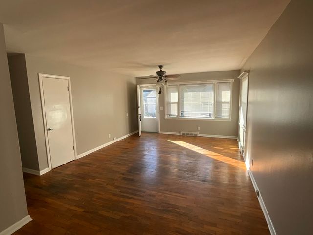 721 E College Street, Georgetown, KY 40324