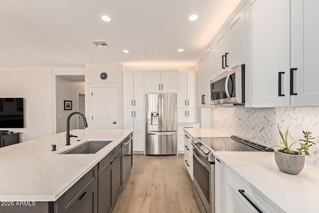 10543 E BETONY Drive, Scottsdale, AZ 85255