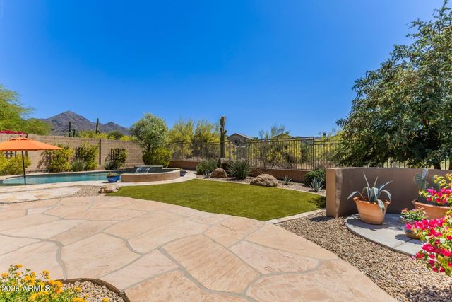 10543 E BETONY Drive, Scottsdale, AZ 85255