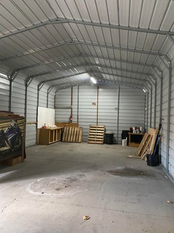 332 N Madison Street, Merrill, OR 97633