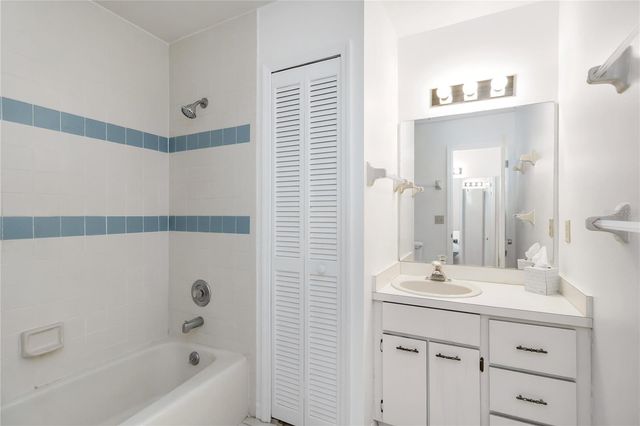 4207 HAMILTON COURT, St Cloud, FL 34769