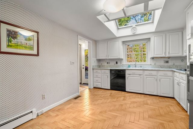 31 White Road, Wayland, MA 01778