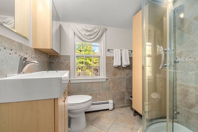 31 White Road, Wayland, MA 01778