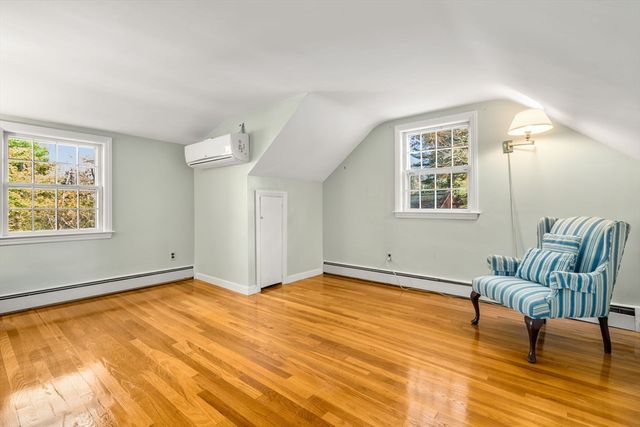 31 White Road, Wayland, MA 01778