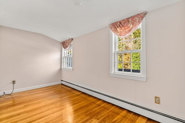 31 White Road, Wayland, MA 01778