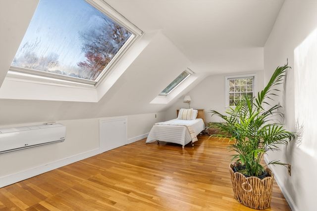 31 White Road, Wayland, MA 01778