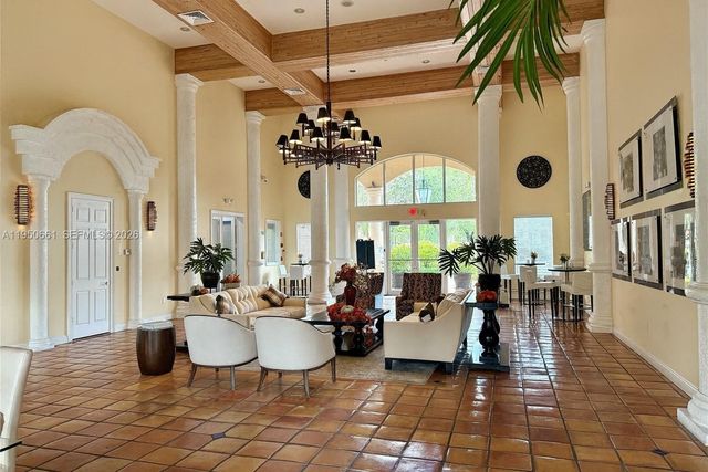 200 SW 117th Ter 10206, Pembroke Pines, FL 33025