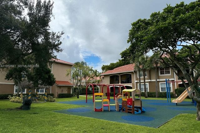 200 SW 117th Ter 10206, Pembroke Pines, FL 33025