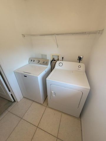 303 Seminole Palms Drive, Greenacres, FL 33463