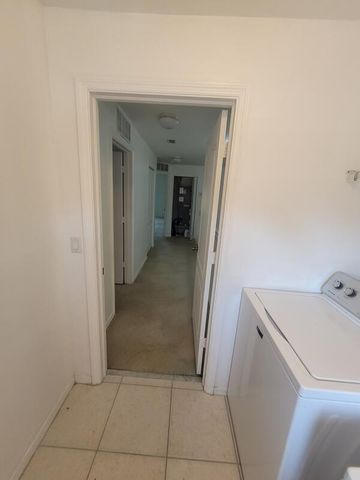 303 Seminole Palms Drive, Greenacres, FL 33463