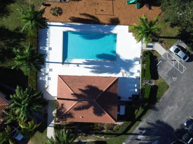 303 Seminole Palms Drive, Greenacres, FL 33463