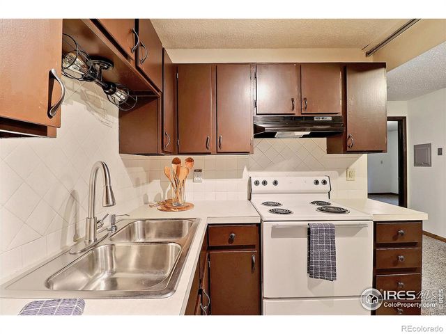 2837 W 28th Street 49, Greeley, CO 80634