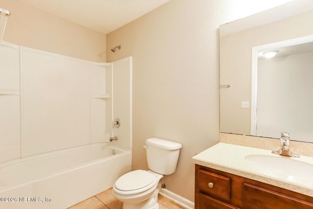 574 GLENDALE Lane, Orange Park, FL 32065