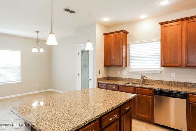 574 GLENDALE Lane, Orange Park, FL 32065