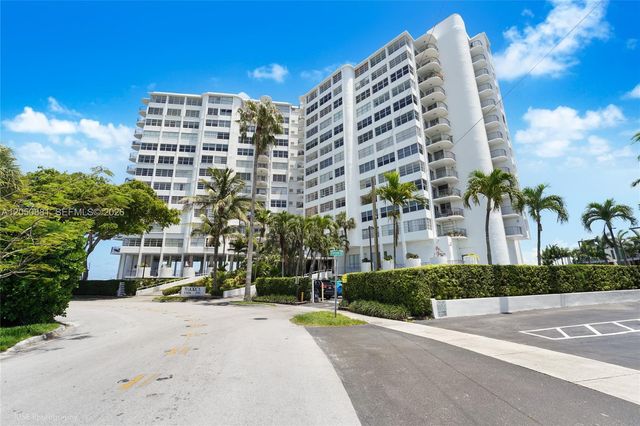 11930 N Bayshore Drive 909, North Miami, FL 33181