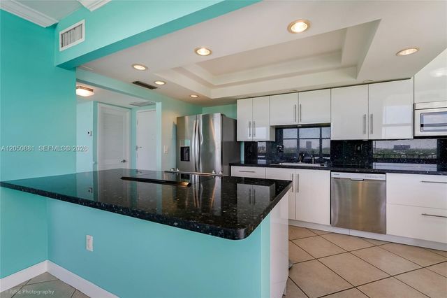 11930 N Bayshore Drive 909, North Miami, FL 33181