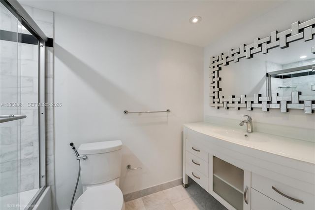11930 N Bayshore Drive 909, North Miami, FL 33181