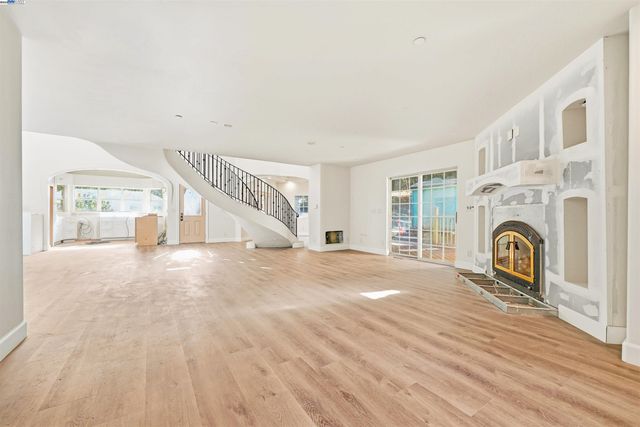 36215 Palomares Rd, Castro Valley, CA 94552