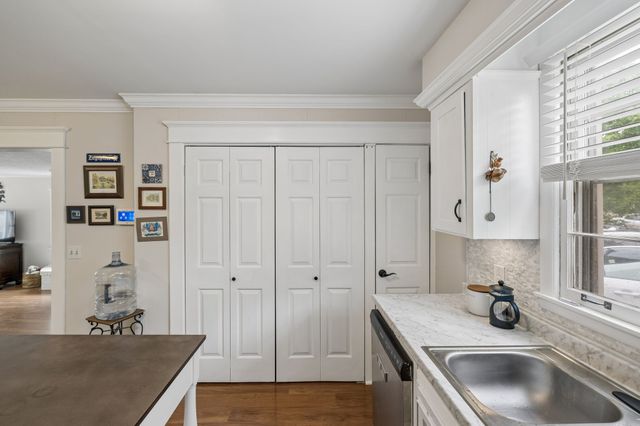 7010 Bonnavent Dr, Hermitage, TN 37076