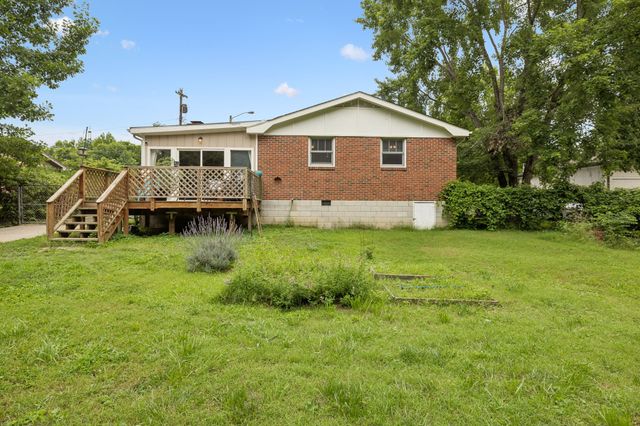 7010 Bonnavent Dr, Hermitage, TN 37076