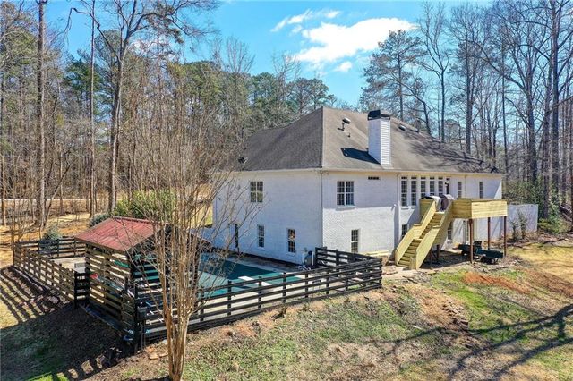 384 Minix Road, Sharpsburg, GA 30277