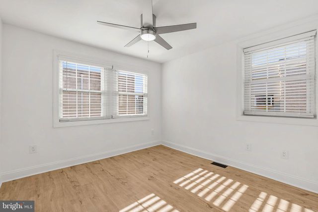306 MIFFLIN ST, Philadelphia, PA 19148